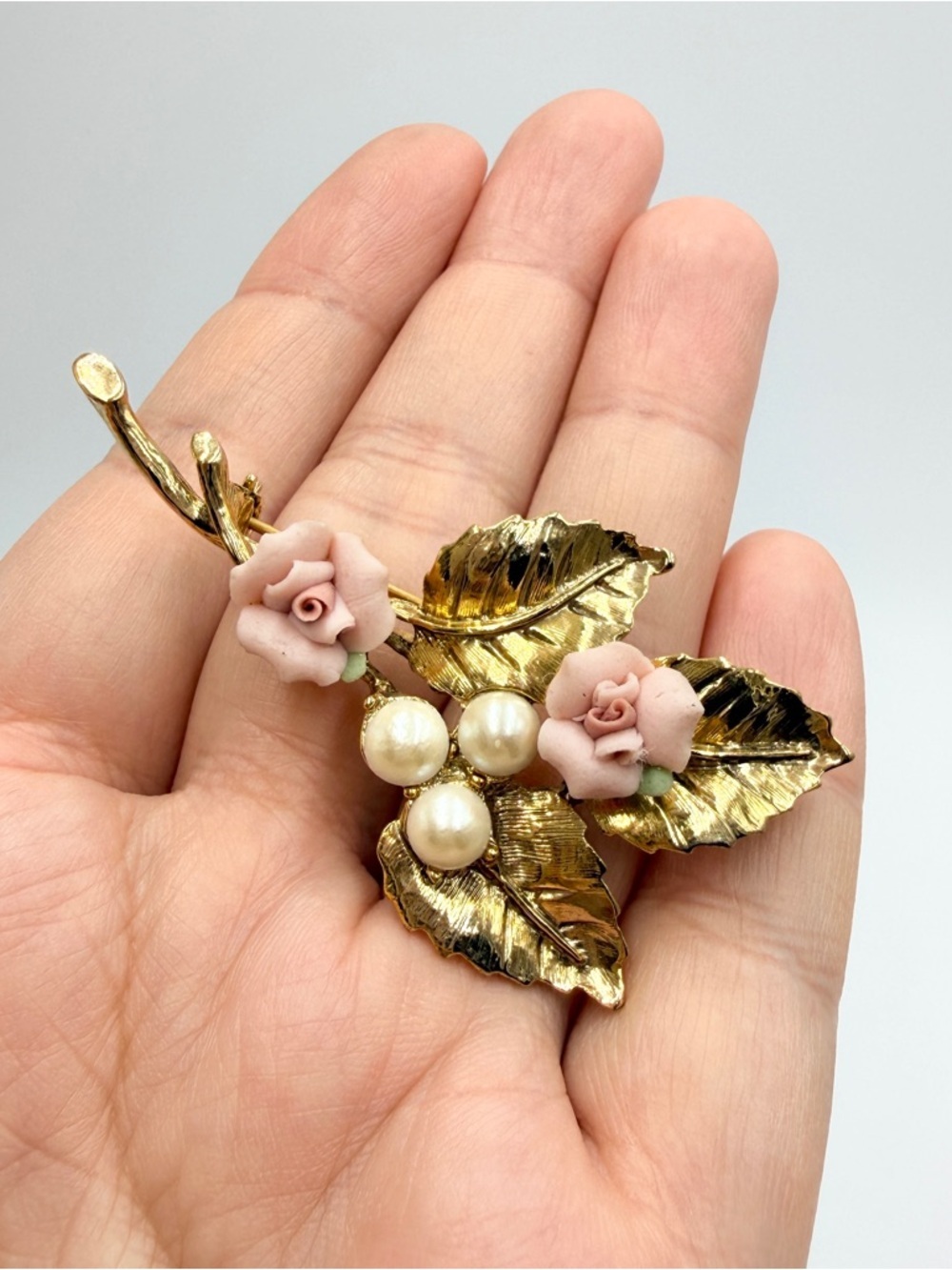 Vintage Gold Tone Rose Pearl Brooch Pink Flowers Floral Pin